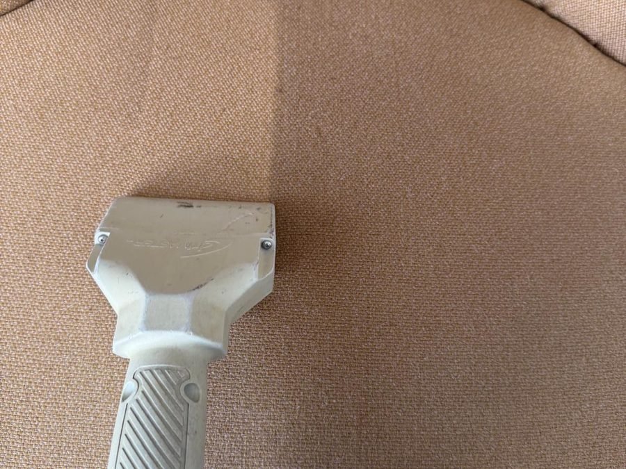 Carpet Cleaning — second photo, result or crew at work (900×700)